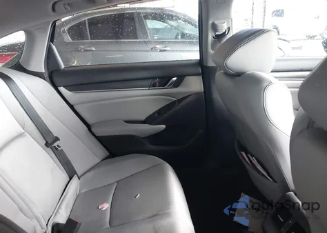 2020 Honda Accord Ex z USA, uszkodzony, nr VIN 1HGCV1F4XLA112965